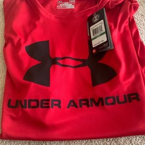 UA men’s large shirt
